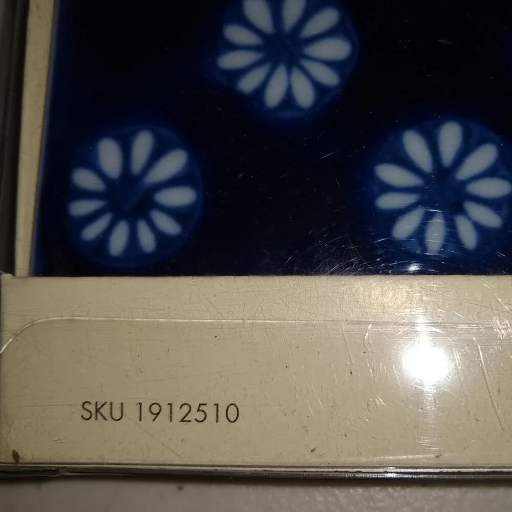 Pier1 Porcelain Coasters /Sous Verres set of 4 New